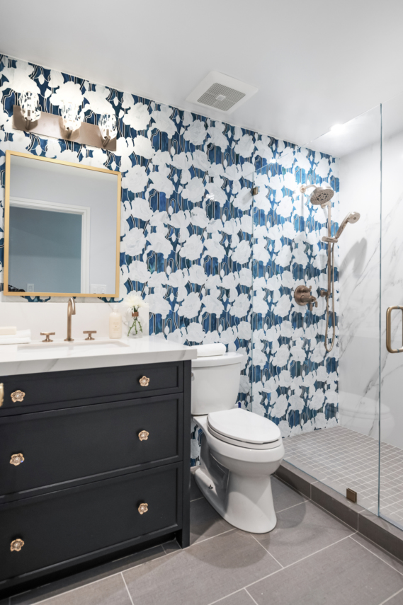 Residential Traditional/ Transitional - Bathroom​, Bronze, Julie Cavanaugh, Design Matters